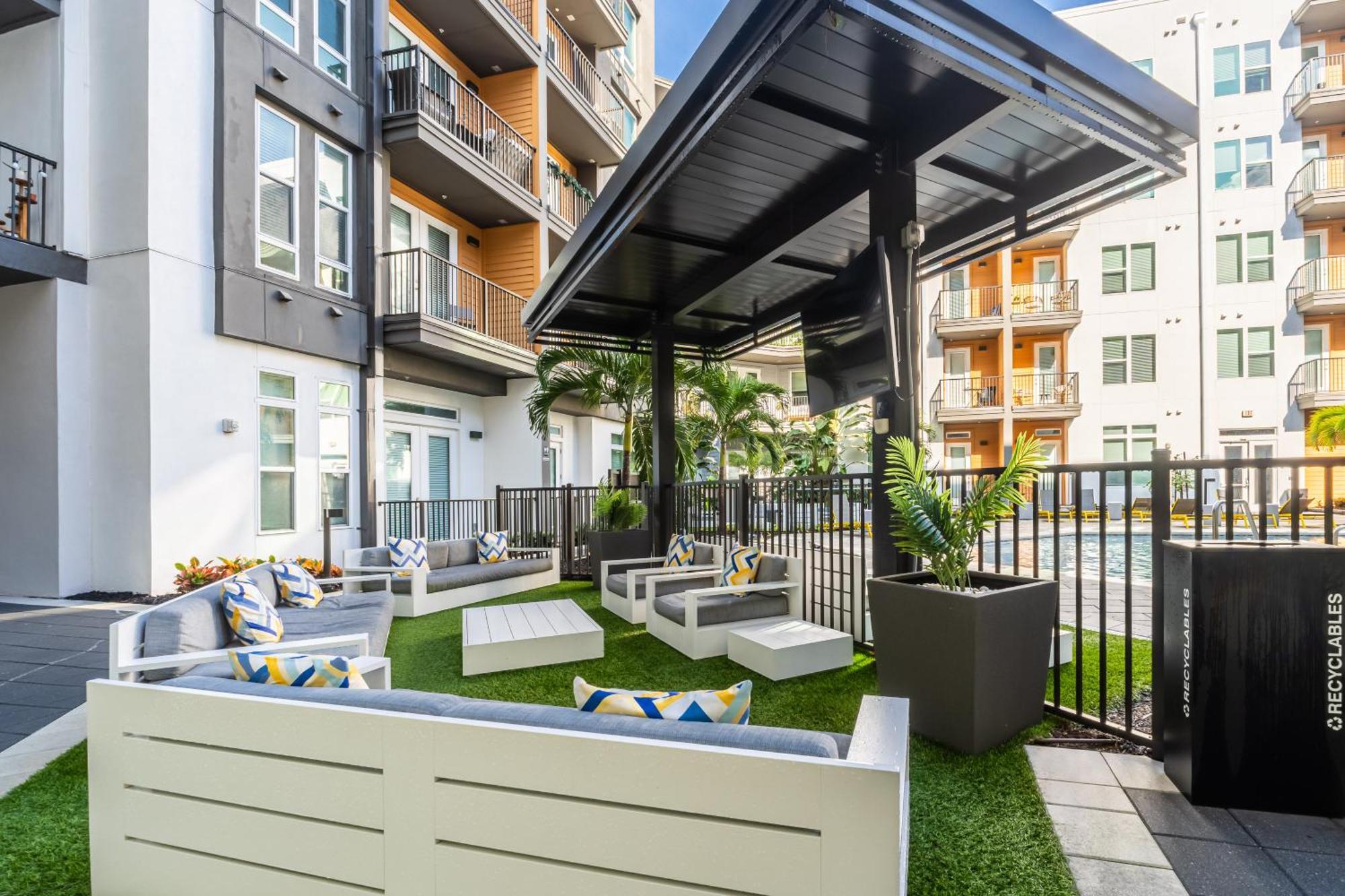 Tropicana Field 1 Bed In Downtown St Pete With Free Parking Sankt Petersburg Exterior foto